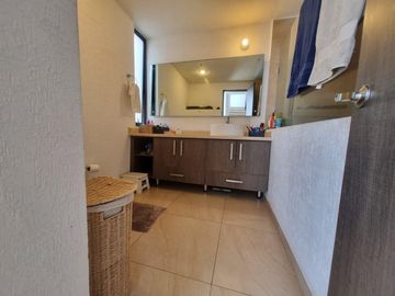 Casa en  VENTA en exclusiva privada en Cumbres del Lago