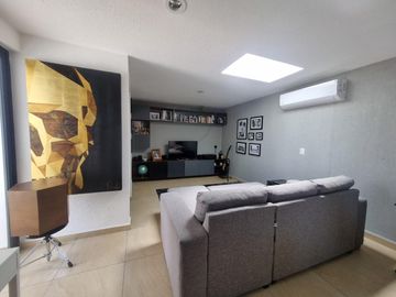 Casa en  VENTA en exclusiva privada en Cumbres del Lago