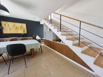Casa en  VENTA en exclusiva privada en Cumbres del Lago
