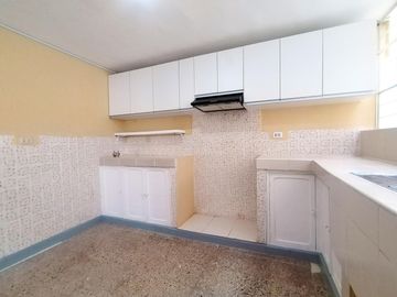 Bonita Casa de 1 piso en Alquiler