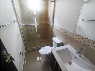 Se Vende Casa de 220m2 en Vista Alegre-Arraijan (DR)