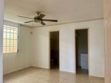 VENTA DE CASA EN BRISAS DEL GOLF 324m2 4 HABITACIONES