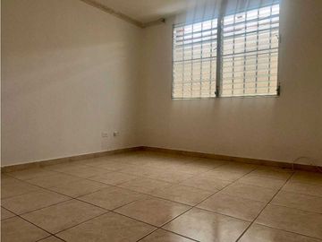 VENTA DE CASA EN BRISAS DEL GOLF 324m2 4 HABITACIONES