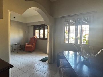 Casa PH en venta en Moron Sur