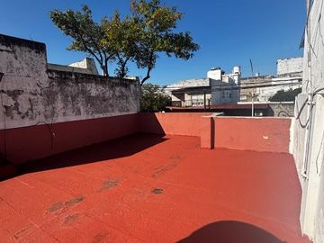 Casa PH en venta en Moron Sur