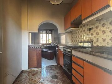 Casa PH en venta en Moron Sur