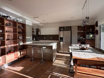 VENTA DE DEPARTAMENTO EN Pilar
