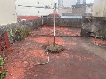 Casa PH en venta en Wilde