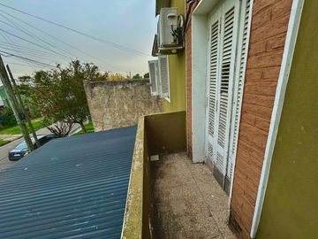¡Tu Primer Hogar en Llavallol! PH 2 Ambientes
