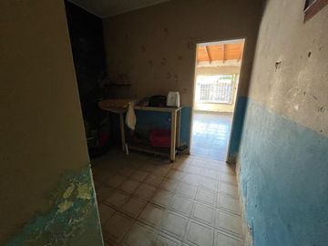 CASA VENTA 4 AMB CLAYPOLE GRAN JARDÍN Y GARAGE