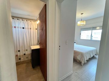 VENTA DEPTO. 2 AMB. BALCON ,TERRAZA CON 5 PARRILAS