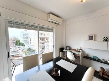 VENTA DEPTO. 2 AMB. BALCON ,TERRAZA CON 5 PARRILAS
