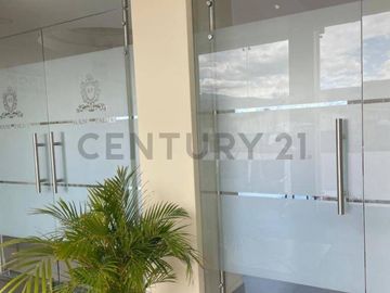 RENTA DE LOCAL COMERCIAL DE 553.62 EN SANGOLQUI