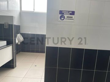 RENTA DE LOCAL COMERCIAL DE 553.62 EN SANGOLQUI