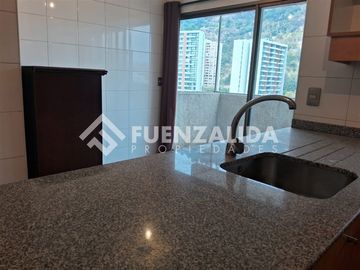 Departamento en Venta en A una cuadra de Avenida Perú