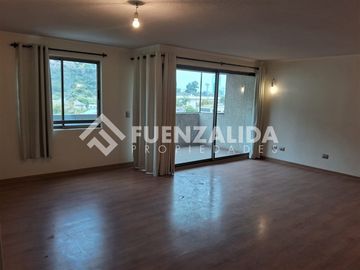 Departamento en Venta en A una cuadra de Avenida Perú