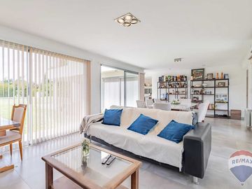 Casa a la venta en Lomas de City Bell
