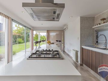 Casa a la venta en Lomas de City Bell