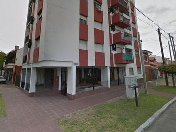 VENTA DEPARTAMENTO 2 AMBIENTES CON PATIO WILDE