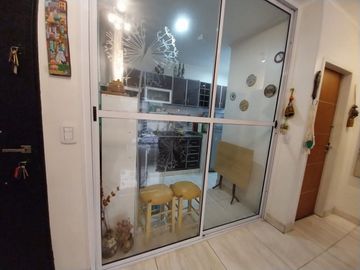 2 AMBIENTES  SUITE VEST BAÑO Y TOIL CON GRAN PATIO