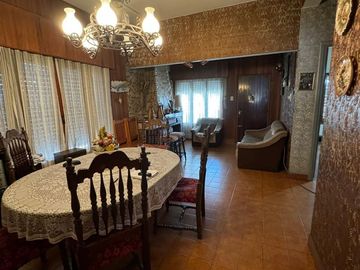 CHALET 3 AMBIENTES 2 PLANTAS VENTA RAFAEL CALZADA