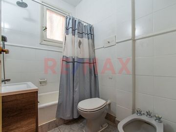 VENTA PH 6 AMB CON BALCON Y TERRAZA EN CABALLITO