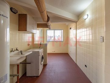 VENTA PH 6 AMB CON BALCON Y TERRAZA EN CABALLITO