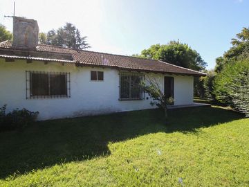 VENTA CASA 3 AMB PARQUE PILETA QUINCHO BOSQUE REAL