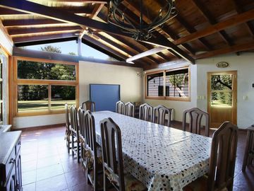 VENTA CASA 3 AMB PARQUE PILETA QUINCHO BOSQUE REAL