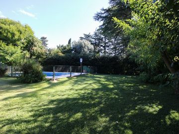 VENTA CASA 3 AMB PARQUE PILETA QUINCHO BOSQUE REAL