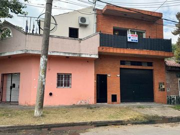 VENTA EN BLOCK DPTO 3 AMB + LOCAL + COCHERA