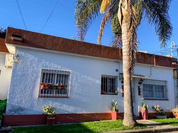 Venta Casa PH 3 amb.  Ituzaingó. APTO CREDITO!