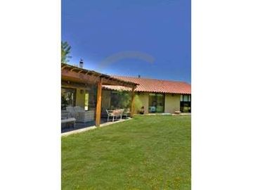 SE VENDE PARCELA EN CONDOMINIO DE CHICUREO