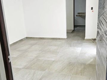 Casa/ Venta 2 plantas con habitación planta baja en las Américas, Mérida