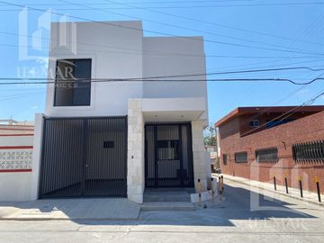 Casa Nueva en Venta en Col. Las Americas