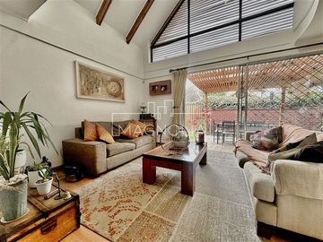 Casa en Venta en TREMENDA OPORTUNIDAD PARA REMODELAR