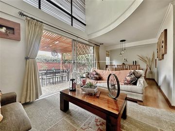 Casa en Venta en TREMENDA OPORTUNIDAD PARA REMODELAR