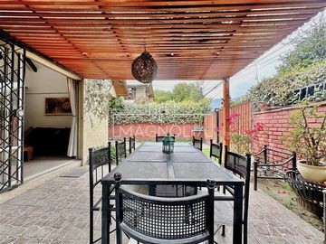 Casa en Venta en TREMENDA OPORTUNIDAD PARA REMODELAR
