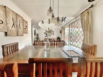 Casa en Venta en TREMENDA OPORTUNIDAD PARA REMODELAR