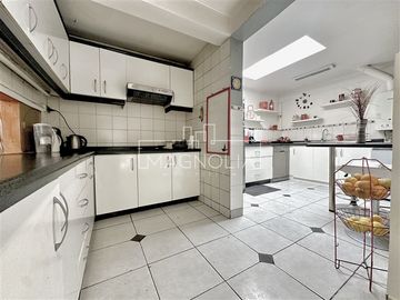 Casa en Venta en TREMENDA OPORTUNIDAD PARA REMODELAR