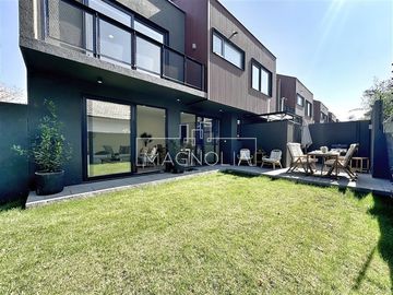 Casa en Venta en TOWNHOUSE NUEVOS A ESTRENAR EN CONDOMINIO