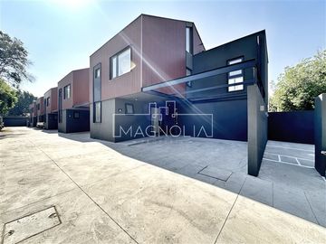 Casa en Venta en TOWNHOUSE NUEVOS A ESTRENAR EN CONDOMINIO