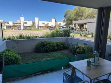 Casa en Housing Las Piedras Valle Escondido