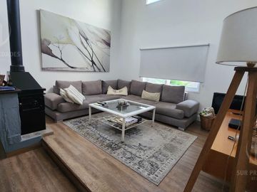 Casa en  El Lauquen