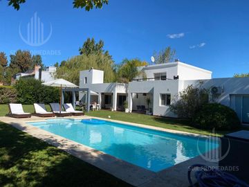 Casa en  El Lauquen