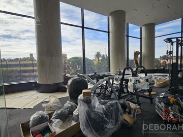 Venta Departamento 5 ambientes más dependencia y 3 cocheras - Quantum Bellini
