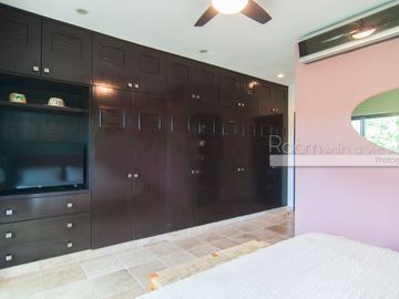 Kin Ha Penthouse