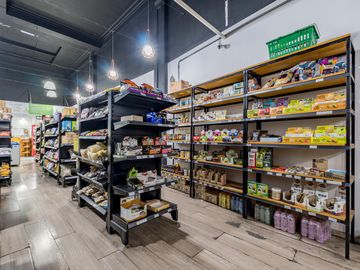 Local en  Distrito Centro