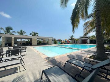 Casa en VENTA en LOMAS DEL DORADO
