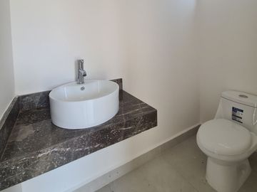 Casa en VENTA en LOMAS DEL DORADO